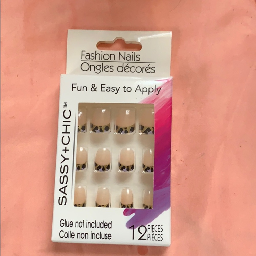 Fake nails